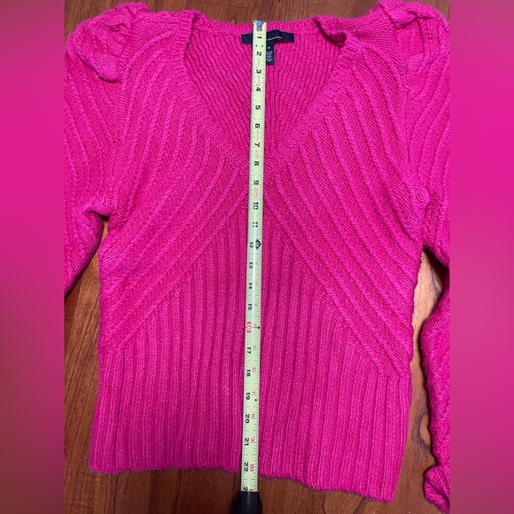 White House Black Market Bright Pink V-Neck Sweater - Picture 10 of 11